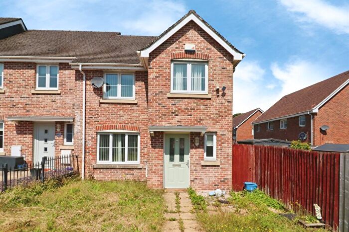 3 Bedroom Semi-Detached House For Sale In Heol Yr Odyn, Cardiff, CF5