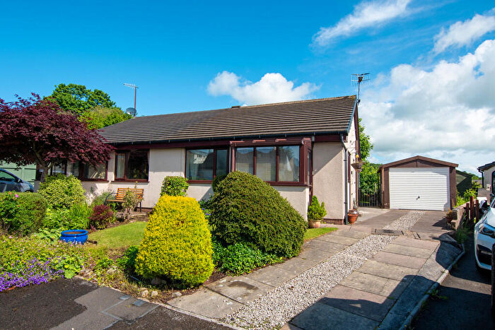 2 Bedroom Semi-Detached Bungalow For Sale In Birchwood Close, Kendal, LA9