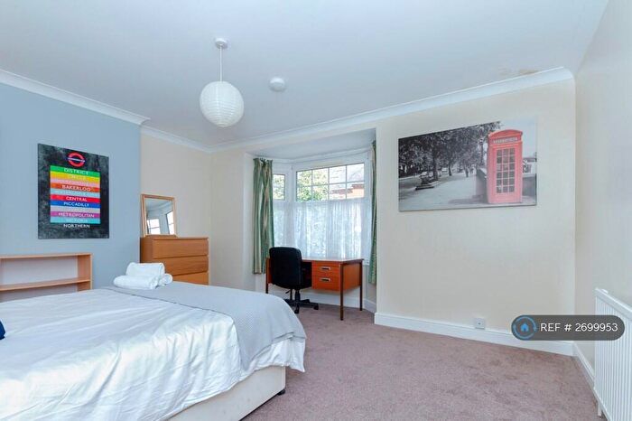 5 Bedroom Terraced House To Rent In Lorne Road, Leicester, LE2