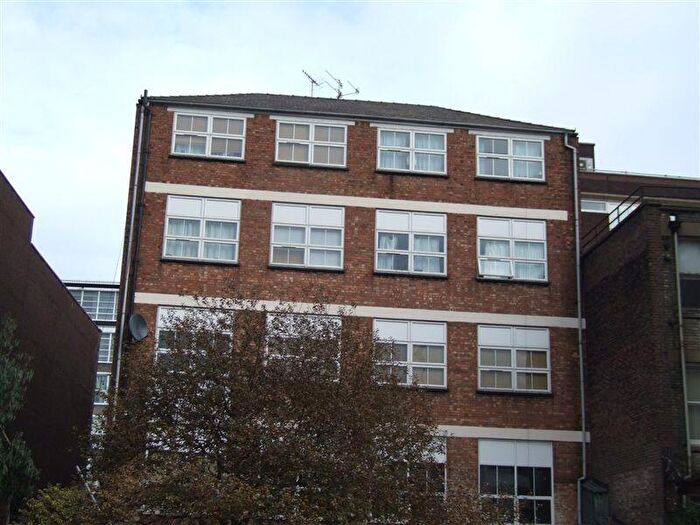 2 Bedroom Apartment To Rent In Flat A, Guildford House, - Guildford Street, Luton, LU1
