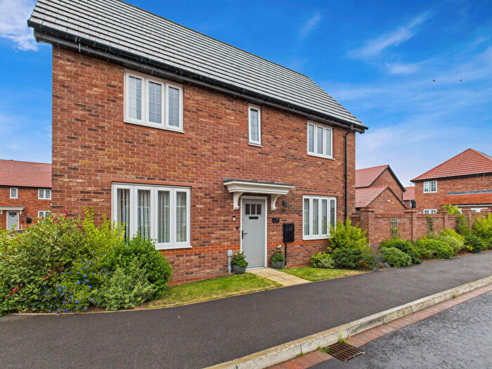 3 Bedroom Detached House For Sale In Teal Way, Wistaston, Crewe, CW2