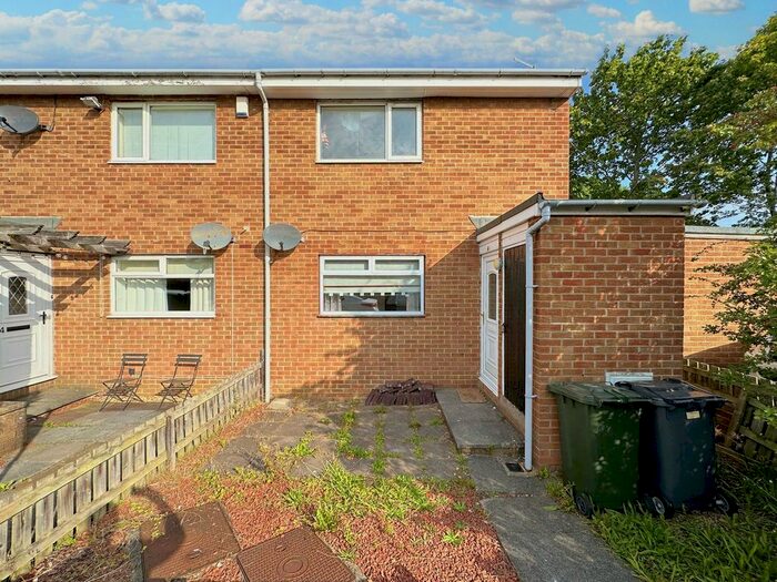 1 Bedroom Flat To Rent In Waltham Close, Wallsend, NE28