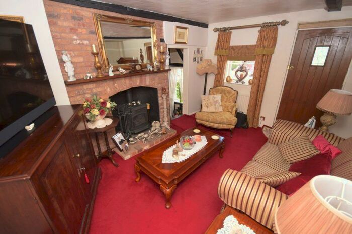 1 Bedroom Detached House For Sale In Bentfield End Causeway, Stansted Mountfitchet, CM24