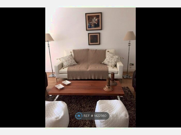 3 Bedroom Flat To Rent In Warwick Gardens, London, W14