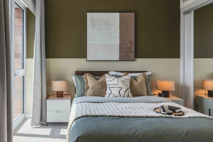 2 Bedroom Apartment To Rent In Nine Elms Lane, London, SW11