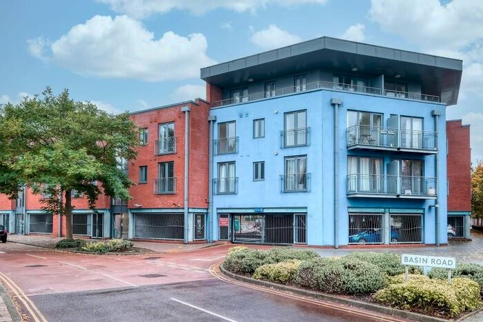 2 Bedroom Flat To Rent In Diglis Dock Road, Worcester, WR5