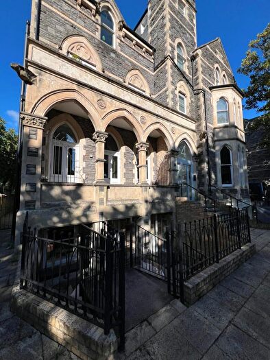 1 Bedroom Apartment To Rent In Cathedral Road, Cardiff, CF11