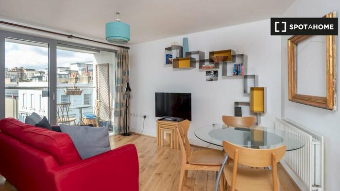 1 Bedroom Flat To Rent In Flat, SW1V