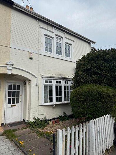 2 Bedroom Terraced House To Rent In Gordon Road, Harborne, Birmingham, West Midlands, B17