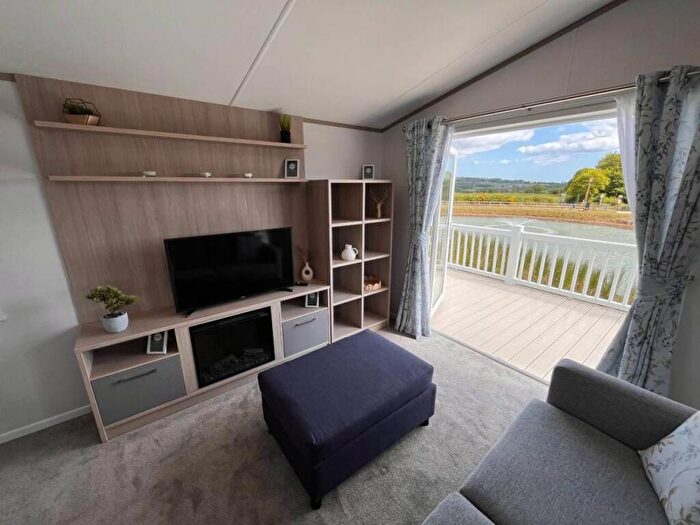 2 Bedroom Lodge For Sale In Ash Close, Alnwick, NE66