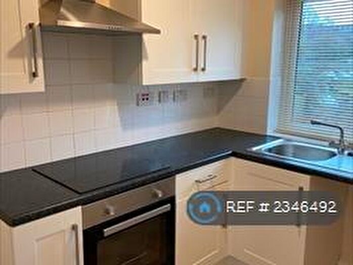 2 Bedroom Flat To Rent In Spring Court, Stapleford, NG9