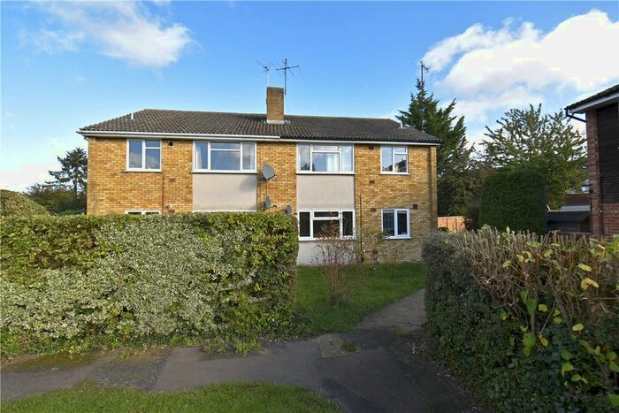 2 Bedroom Flat To Rent In Chatsworth Avenue, Cambridge, CB4