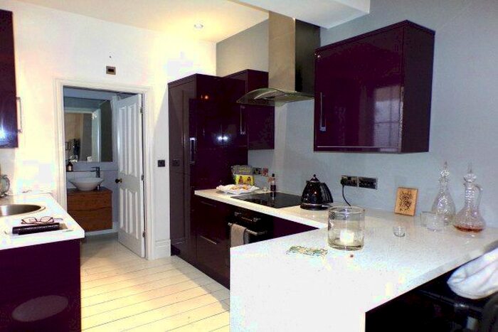 2 Bedroom Flat To Rent In Delaval Terrace, Newcastle Upon Tyne NE3