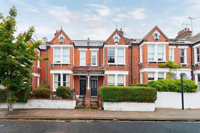 6 Bedroom Property For Sale In Killyon Road, Clapham Old Town, London, SW8