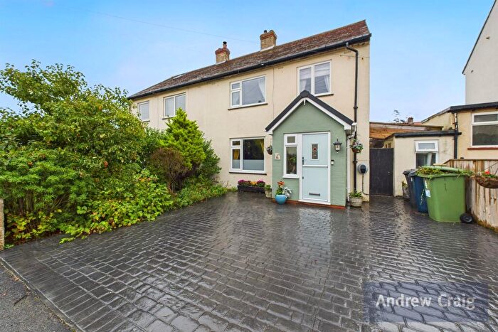 3 Bedroom Semi-Detached House For Sale In Elm Drive, Whitburn, SR6