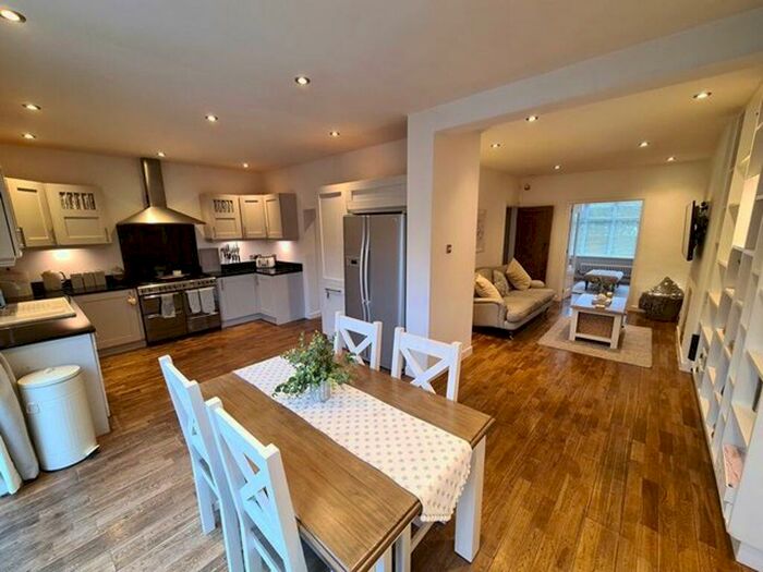 3 Bedroom Semi-Detached House To Rent In Valley Drive, Barrow-In-Furness, LA13