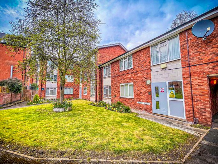 1 Bedroom Flat To Rent In Hermit Street, Lincoln, LN5