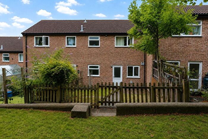 1 Bedroom Flat For Sale In Peards Down Close, Barnstaple, Devon, EX32
