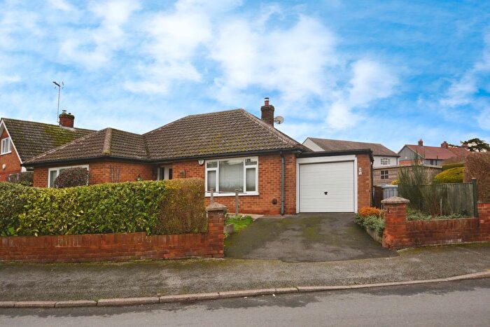 3 Bedroom Detached Bungalow For Sale In Gregory Gardens, Farnsfield, NG22
