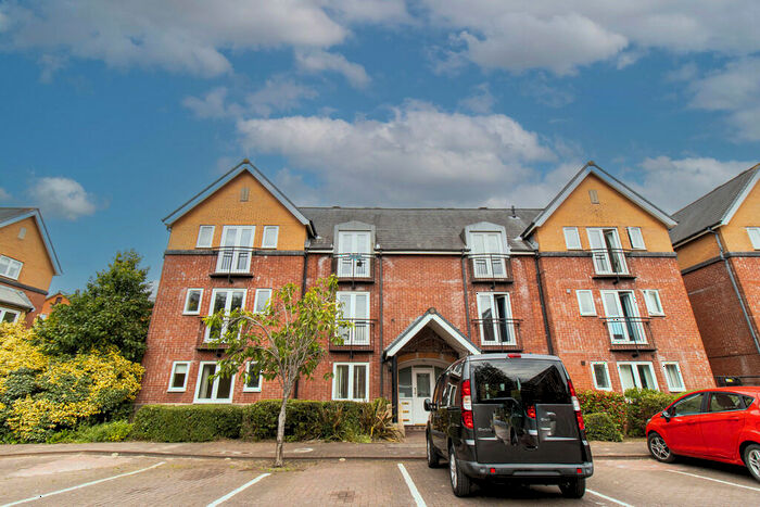 2 Bedroom Apartment To Rent In Windlass Court, Atlantic Wharf, Cardiff Bay, CF10