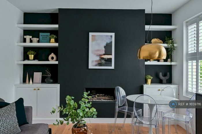 2 Bedroom Maisonette To Rent In Brockley Road, London, SE4