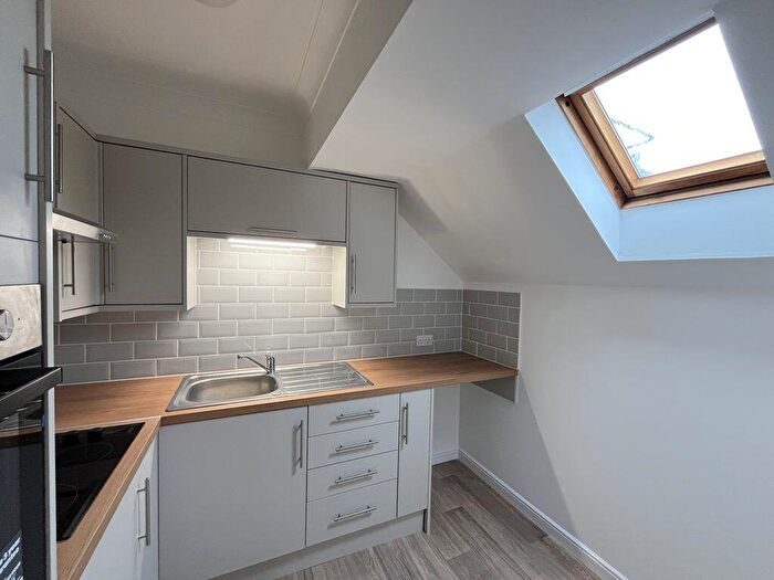 2 Bedroom Apartment For Sale In Hillyard Court, Mill Lane, Wareham Town Centre, BH20 - Photo 3