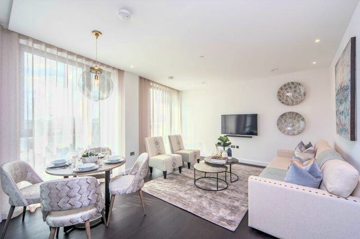 2 Bedroom Apartment To Rent In Thornes House, Two Bed Luxury Apartment- - (sq.ft) - &#p/w, SW11