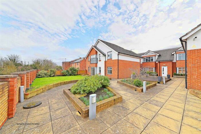 2 Bedroom Flat To Rent In Alcester Road South, Kings Heath, Birmingham, B14