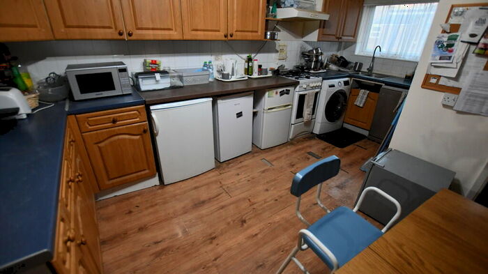 2 Bedroom Apartment For Sale In St. Clairs Road, Croydon, CR0