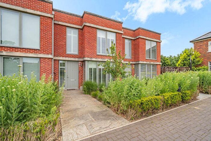 3 Bedroom Terraced House To Rent In Orchard Square, Caversfield, OX27