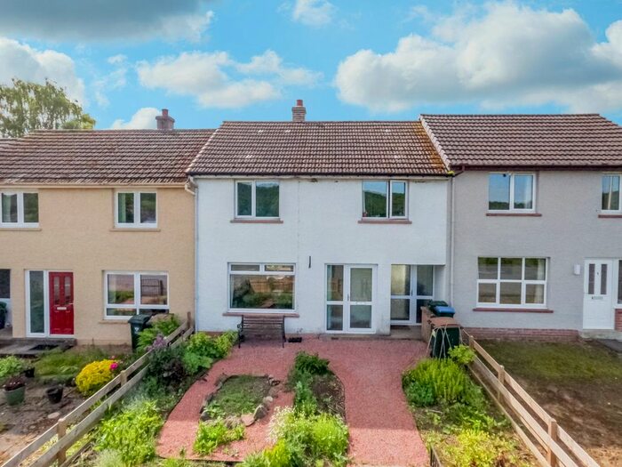 3 Bedroom Terraced House For Sale In Bowling Green Cottages, Spittalfield, Perthshire, PH1