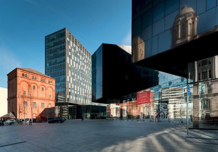 2 Bedroom Apartment To Rent In Mann Island, Liverpool, L3