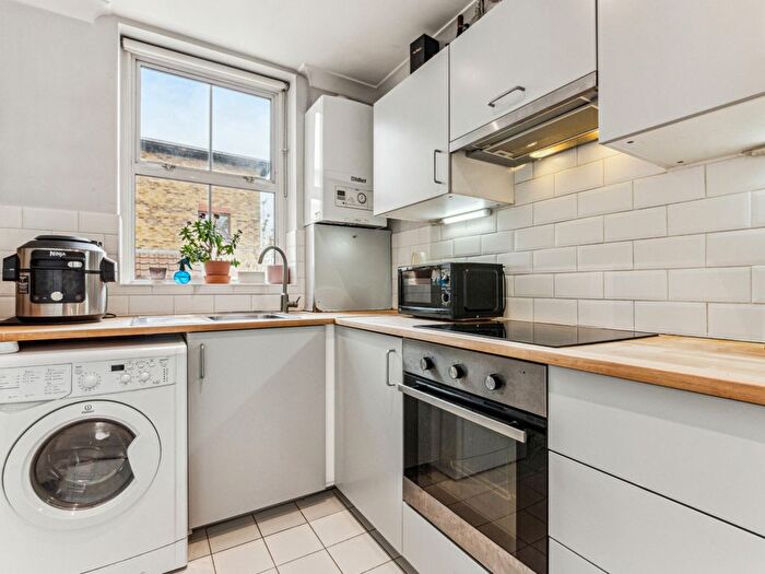 1 Bedroom Flat To Rent In Scylla Road, London, SE15