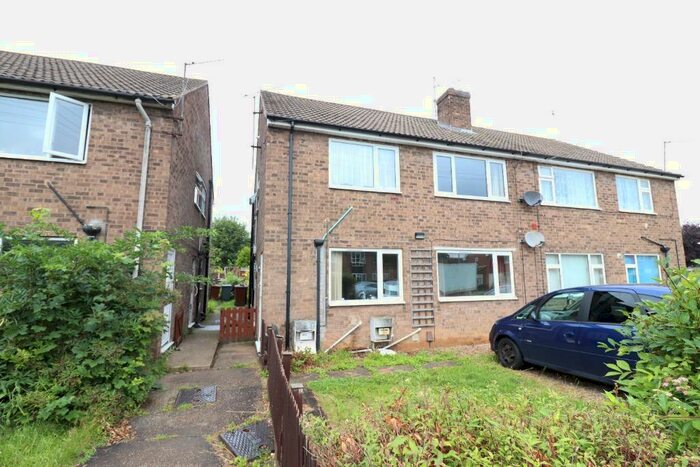 2 Bedroom Flat To Rent In Woodfield Avenue, Lincoln, LN6