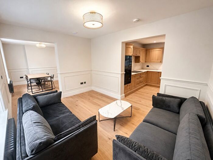 5 Bedroom Flat To Rent In Union Street, Brighton, BN1
