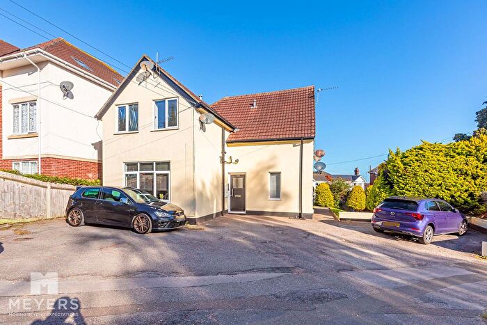 1 Bedroom Flat For Sale In Belle Vue Road, Bournemouth, BH6