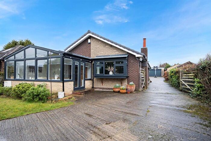 4 Bedroom Bungalow For Sale In Moat Lane, Rotherham, S66