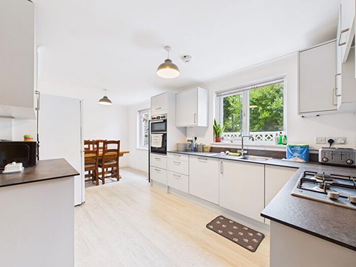 3 Bedroom Property For Sale In Falmouth, Chain Free Sale, TR11