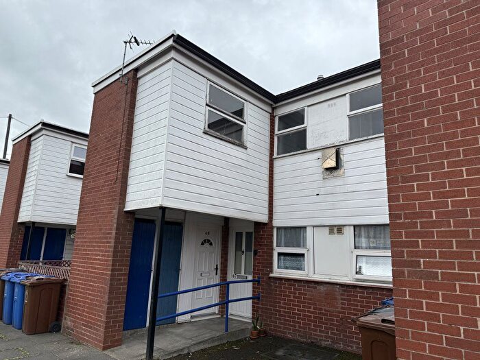 2 Bedroom Flat To Rent In St Ledgers Court, Accrington, BB5