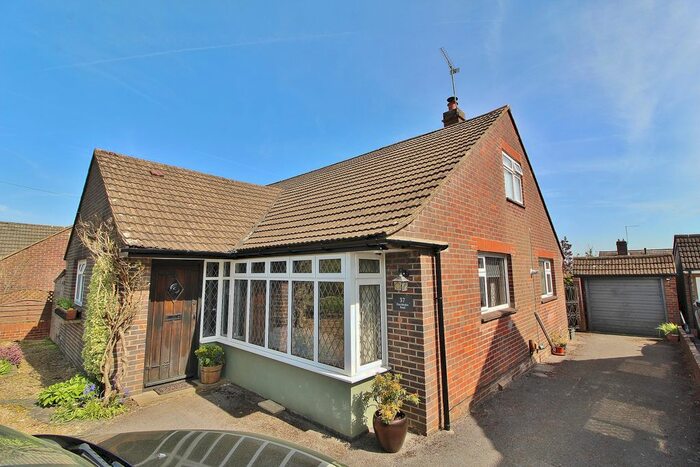 4 Bedroom Detached House For Sale In Hambledon Road, Clanfield, Waterlooville, PO8