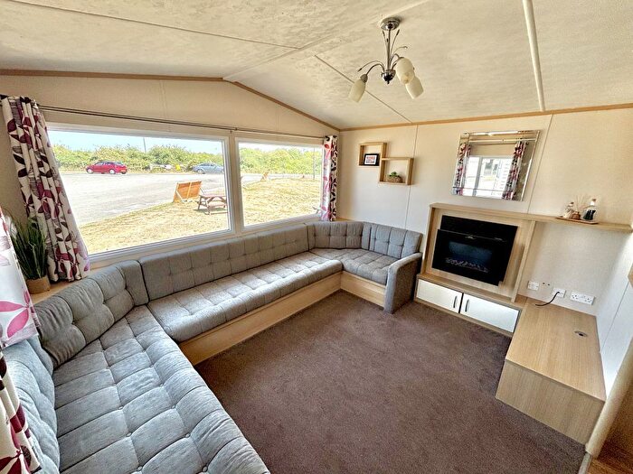 2 Bedroom Park Home For Sale In The Beach, Snettisham, King's Lynn, PE31