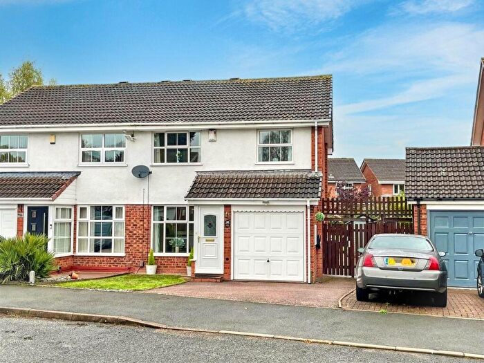3 Bedroom Semi-Detached House For Sale In Marfield Close, Minworth, Sutton Coldfield, B76