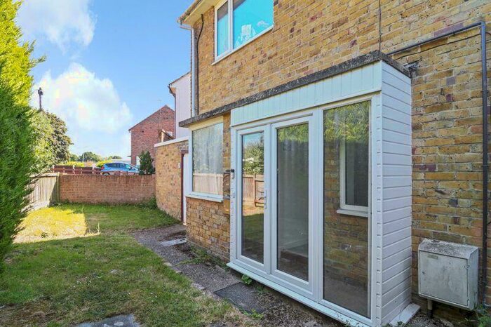 2 Bedroom Flat To Rent In Canterbury, CT1