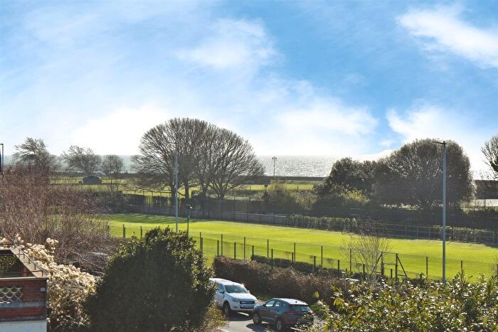 2 Bedroom Property For Sale In Eastern Parade, Southsea, PO4