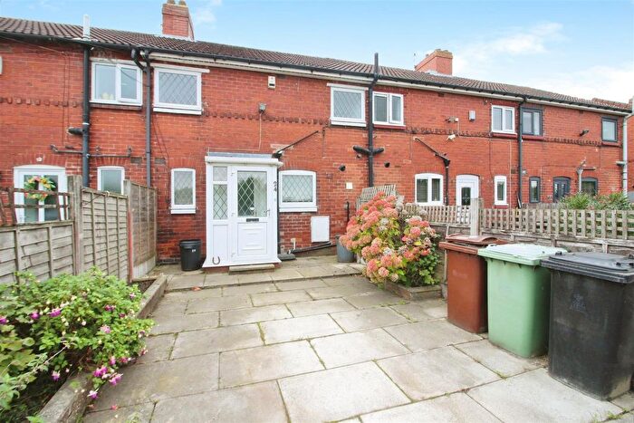 3 Bedroom Terraced House For Sale In Sandgate Terrace, Kippax, Leeds, LS25