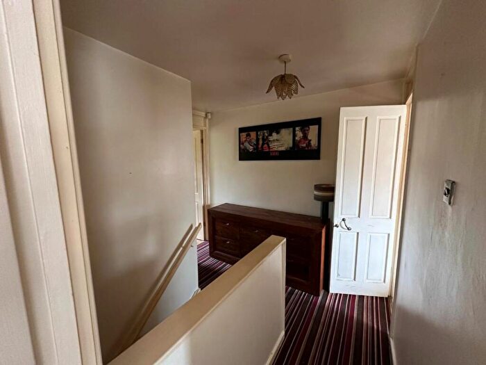 3 Bedroom Terraced House For Sale In Lovell Park View, Leeds, West Yorkshire, LS7