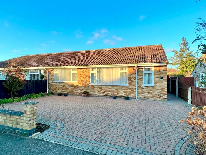 2 Bedroom Bungalow To Rent In Kingsway, Bourne, PE10