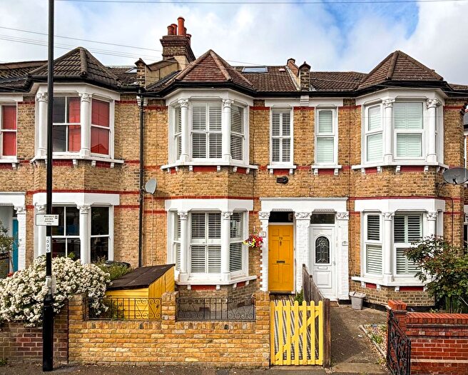 4 Bedroom Terraced House For Sale In Brightside Road, London, SE13