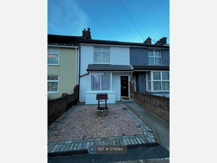 3 Bedroom Terraced House To Rent In Osborne Road, Willesborough, Ashford, TN24