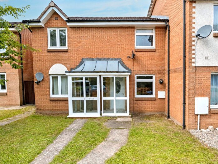 2 Bedroom Terraced House To Rent In Oakfield Lane, Consett, Durham, DH8